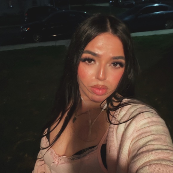 ginacourtez